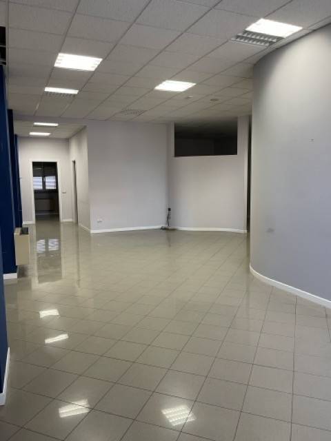 ufficio in affitto a Piacenza in zona Le Mose