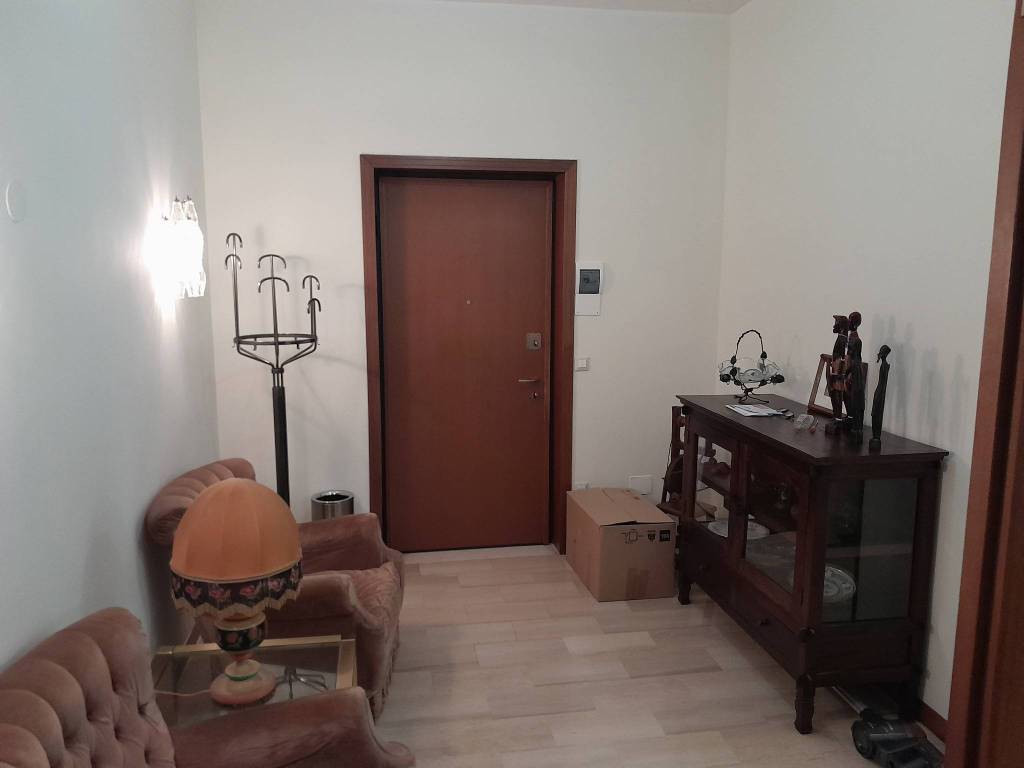 appartamento in affitto a Piacenza in zona Barriera Genova