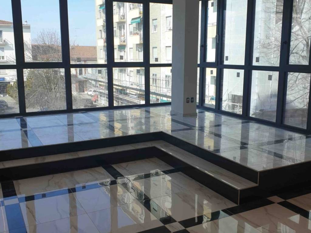 ufficio in affitto a Piacenza in zona Centro Storico