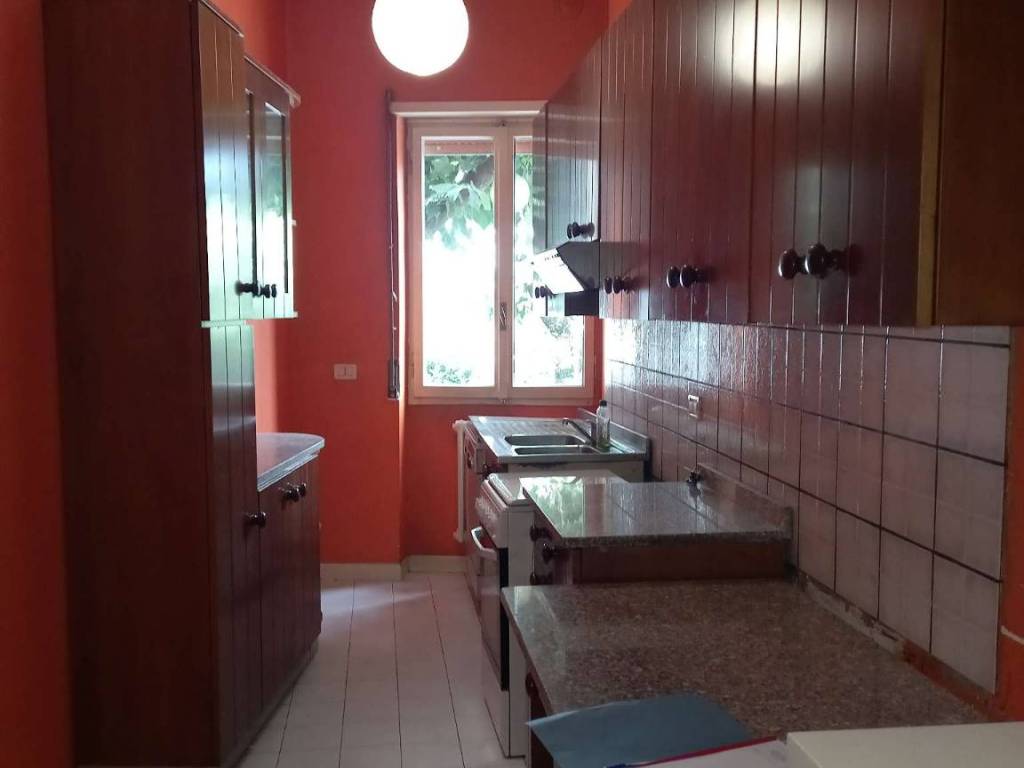 appartamento in affitto a Piacenza in zona Infrangibile