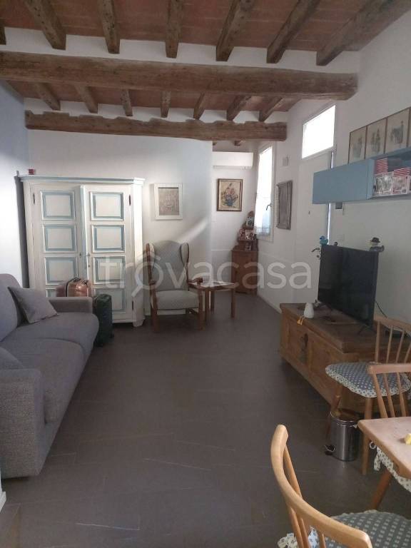 appartamento in affitto a Piacenza