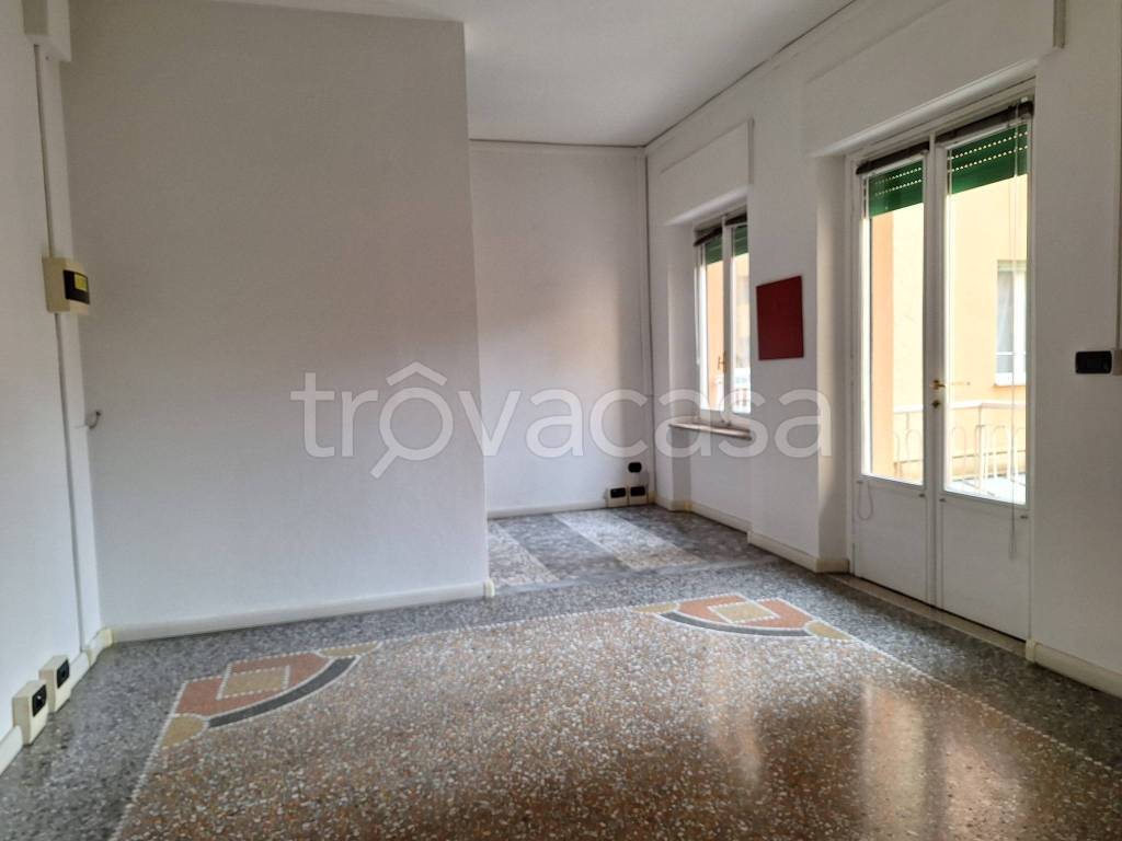 ufficio in affitto a Piacenza in zona Barriera Genova