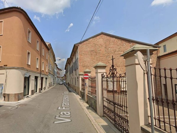 appartamento in affitto a Piacenza in zona Centro Storico