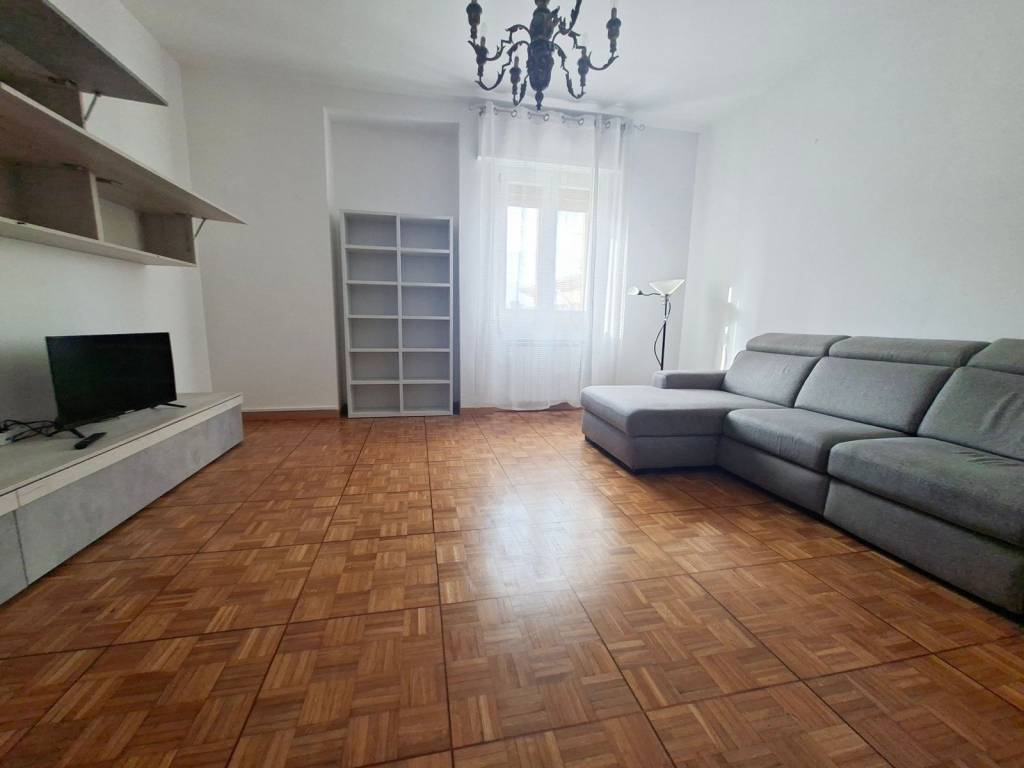appartamento in affitto a Piacenza in zona Belvedere / Quartiere Duemila