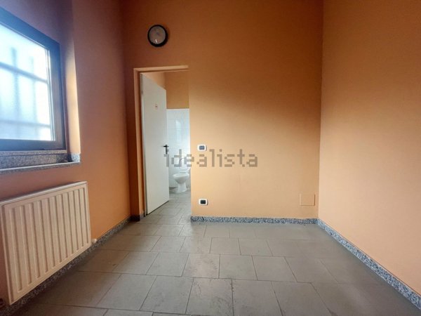 capannone in affitto a Podenzano in zona Gariga
