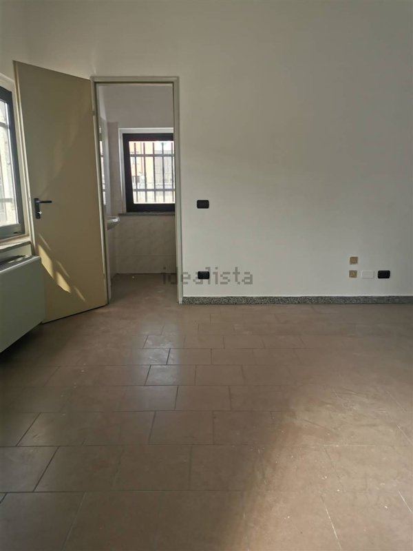 capannone in affitto a Podenzano