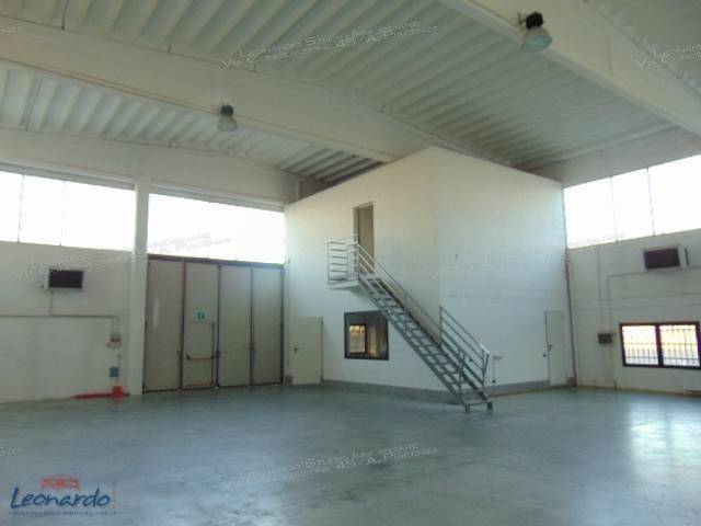 locale commerciale in affitto a Podenzano in zona Casoni