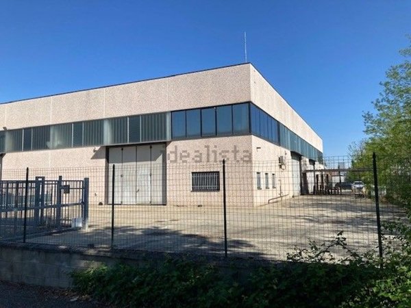 capannone in affitto a Podenzano