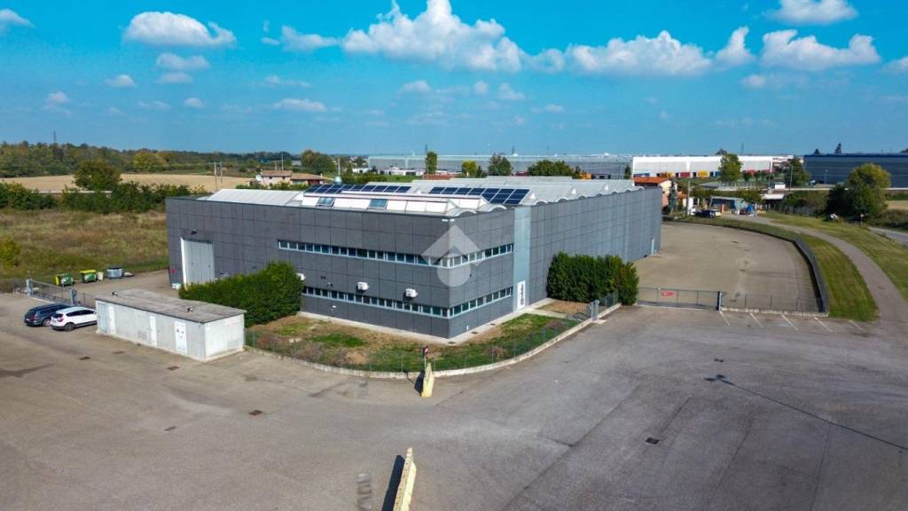 locale commerciale in affitto a Pontenure