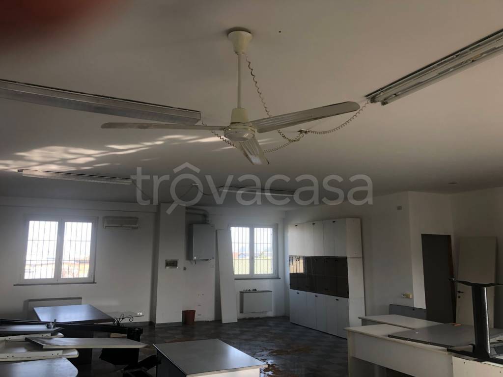 ufficio in affitto a Rottofreno