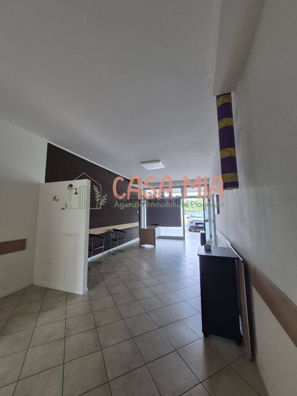 ufficio in affitto a Rottofreno in zona San Nicolò a Trebbia