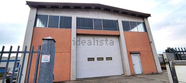 locale di sgombero in affitto a Vigolzone