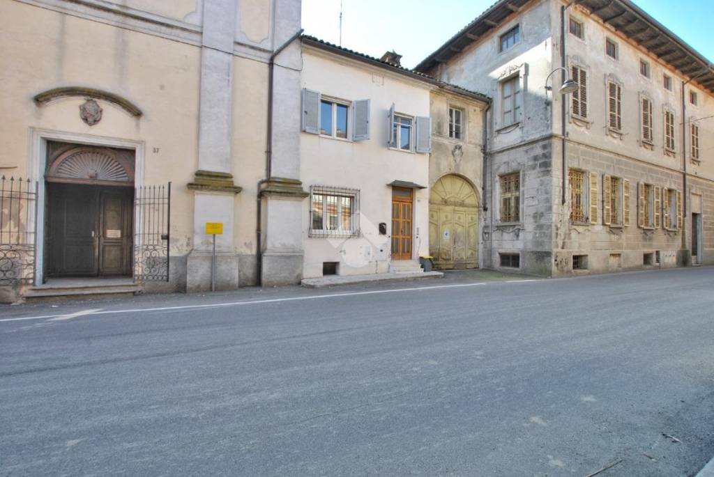 casa indipendente in affitto a Livorno Ferraris