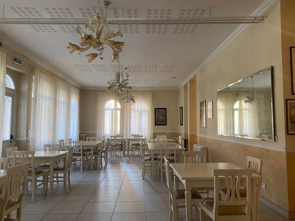 negozio in affitto a Borgo Val di Taro