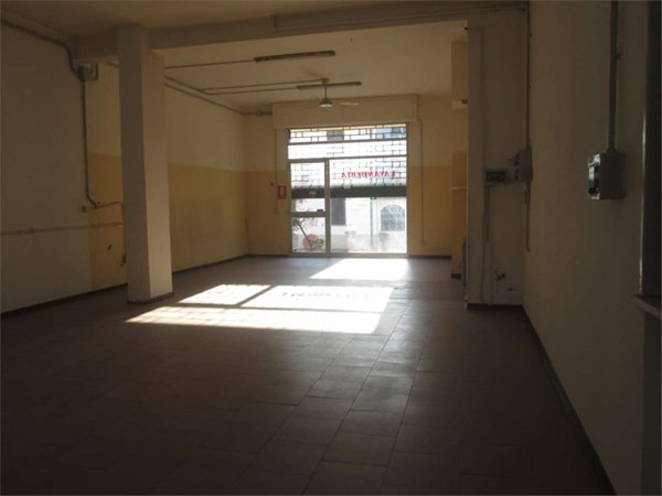 ufficio in affitto a Collecchio in zona Ozzano Taro