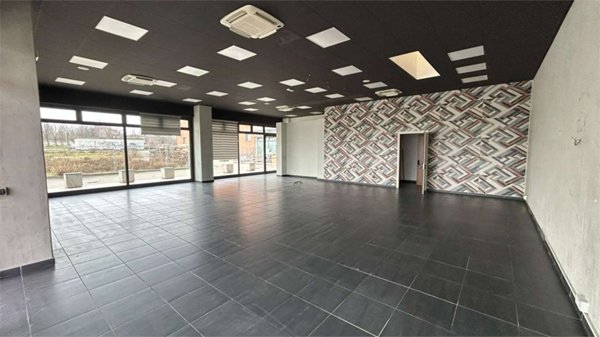 negozio in affitto a Felino