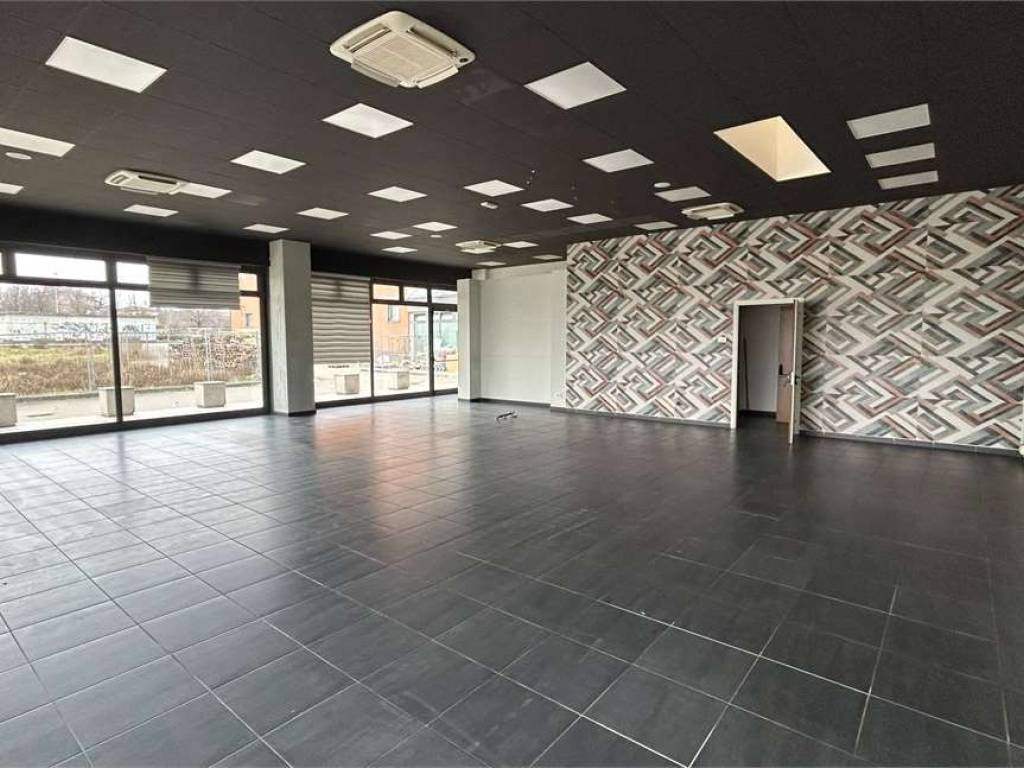 negozio in affitto a Felino