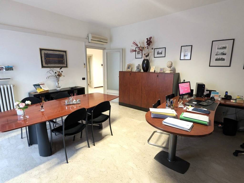 intera palazzina in affitto a Fidenza