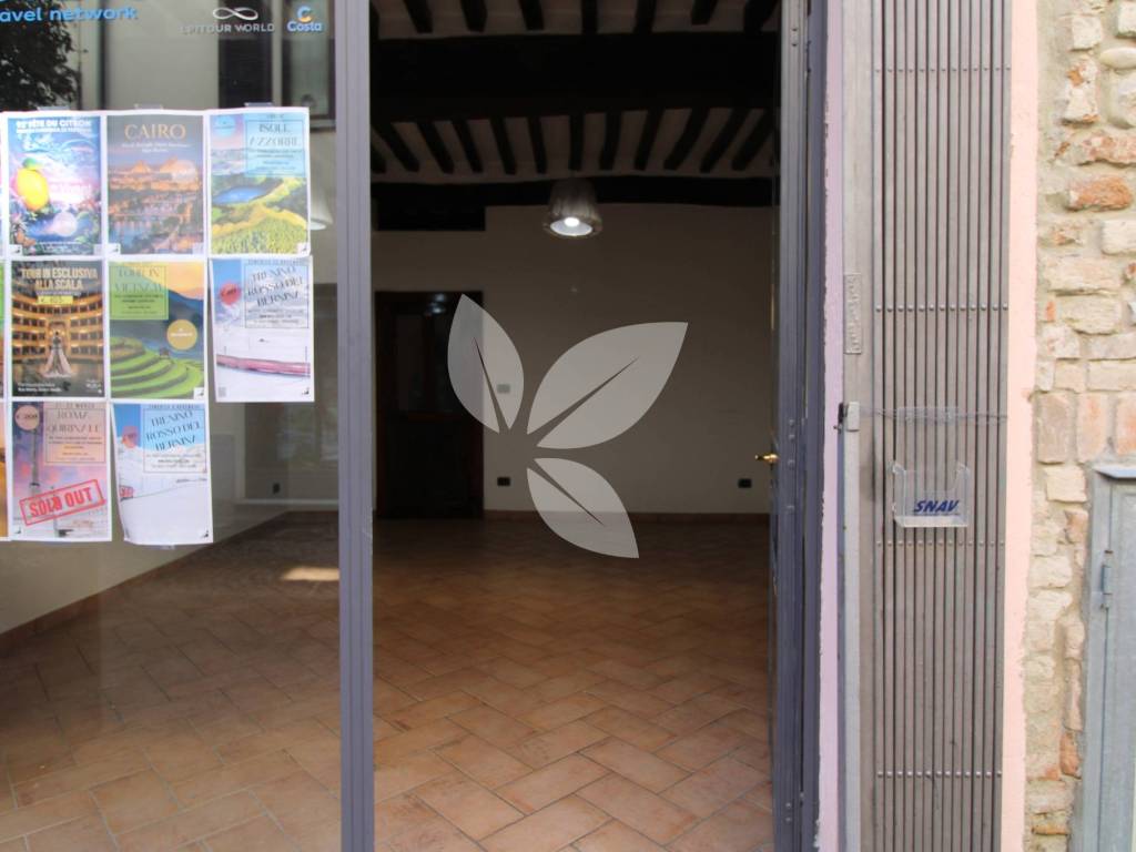 negozio in affitto a Fidenza