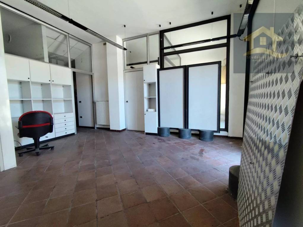 ufficio in affitto a Fidenza in zona Monfestone