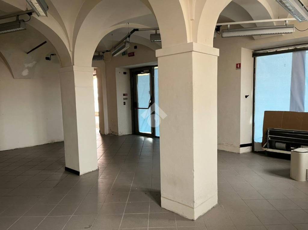 negozio in affitto a Fontanellato