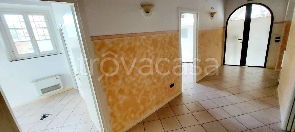 ufficio in affitto a Fontanellato