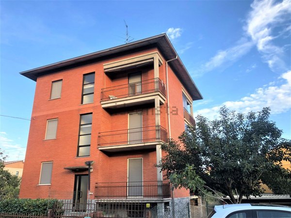 appartamento in affitto a Fontevivo in zona Ponte Taro