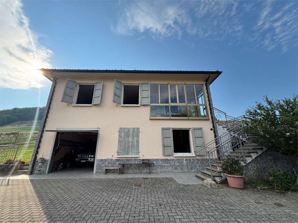 casa indipendente in affitto a Fornovo di Taro in zona Sivizzano