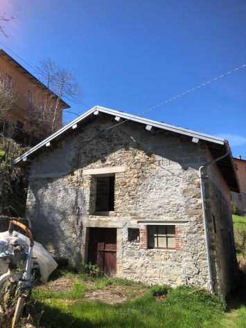 casa indipendente in affitto a Langhirano