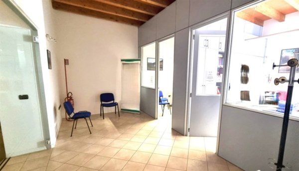 ufficio in affitto a Langhirano