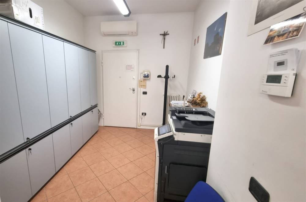 ufficio in affitto a Langhirano