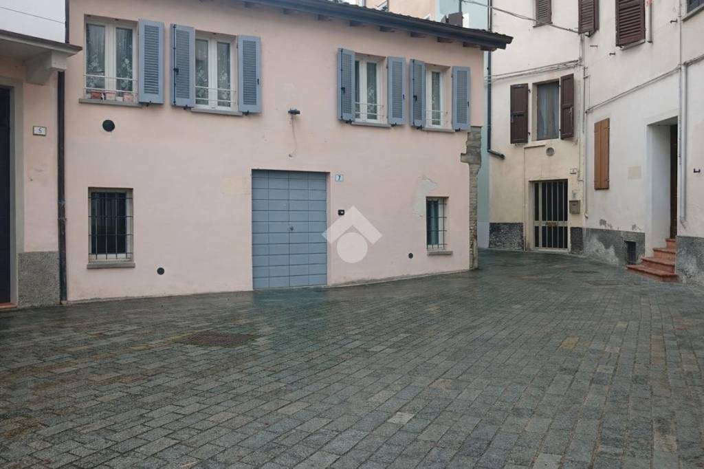 ufficio in affitto a Langhirano