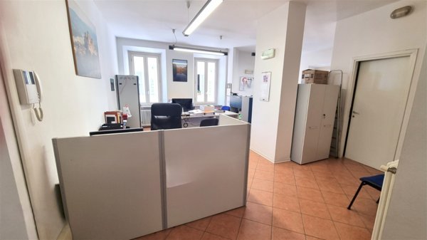 ufficio in affitto a Langhirano