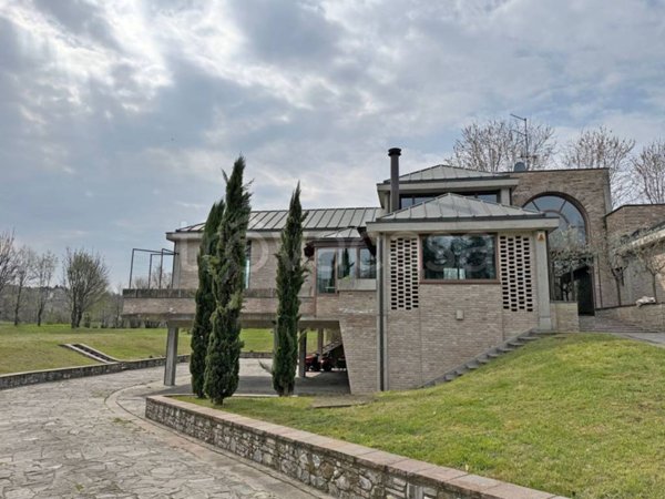 casa indipendente in affitto a Lesignano de' Bagni