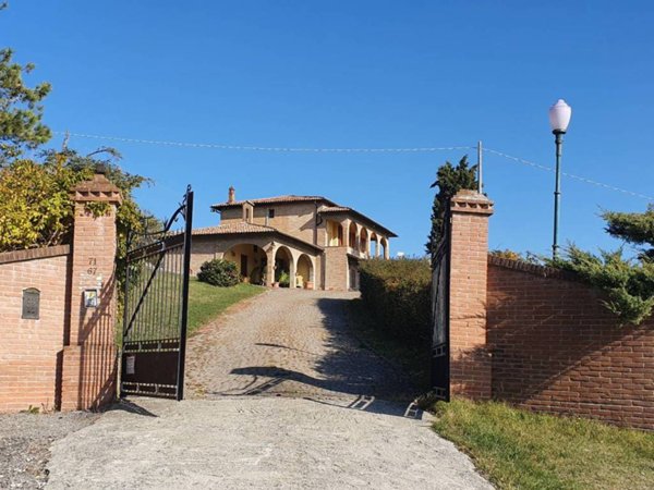 casa indipendente in affitto a Medesano in zona Ramiola