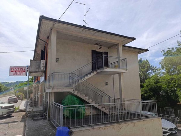 appartamento in affitto a Medesano