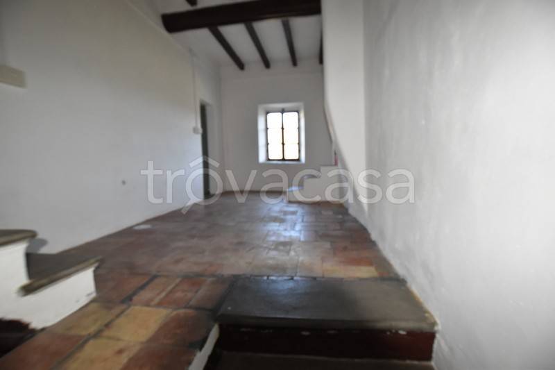 casa indipendente in affitto a Medesano
