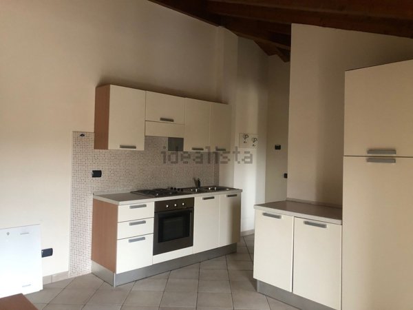 appartamento in affitto a Montechiarugolo in zona Piazza