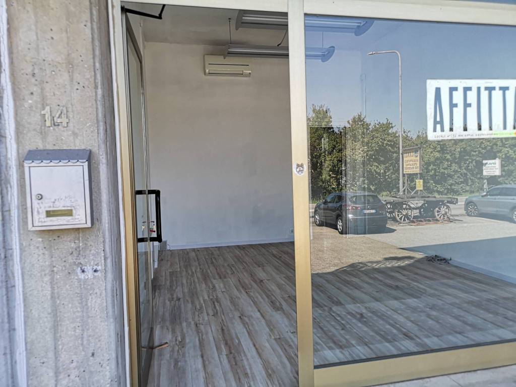 appartamento in affitto a Noceto in zona Ponte Taro