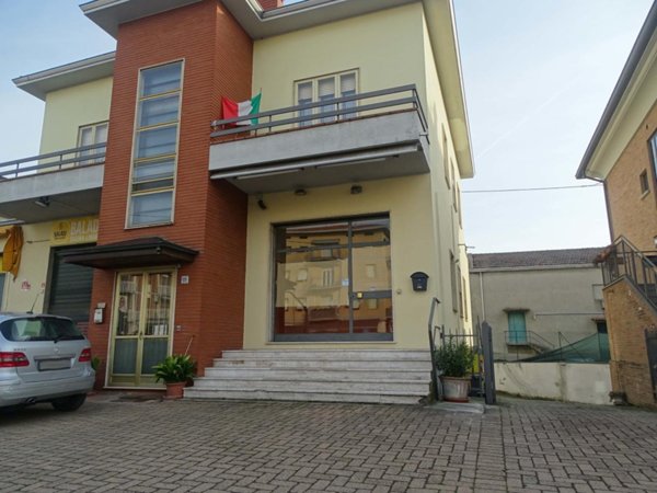 locale commerciale in affitto a Parma in zona San Pancrazio