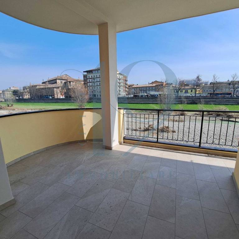 appartamento in affitto a Parma in zona Centro Storico