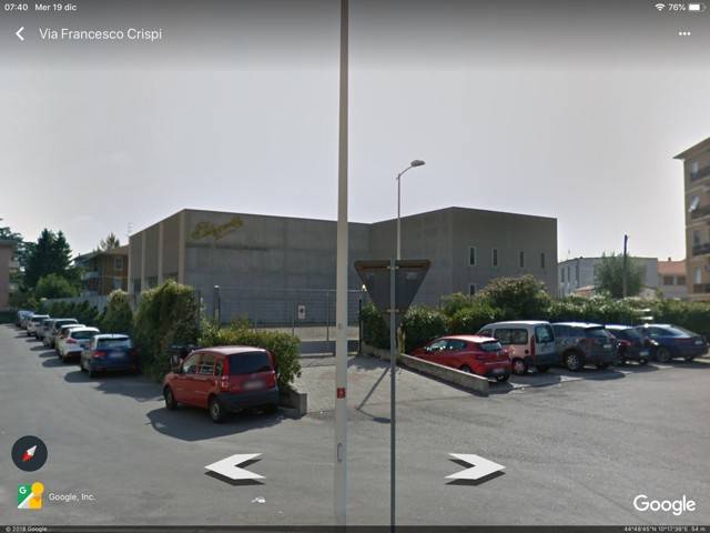locale commerciale in affitto a Parma in zona Baganzola
