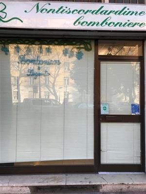 negozio in affitto a Parma