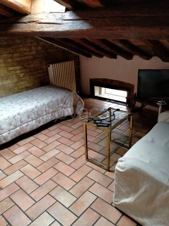 appartamento in affitto a Parma in zona Oltretorrente