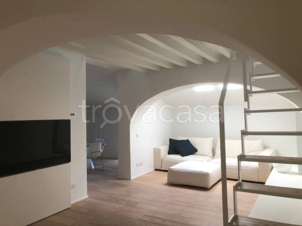 appartamento in affitto a Parma in zona Centro Storico