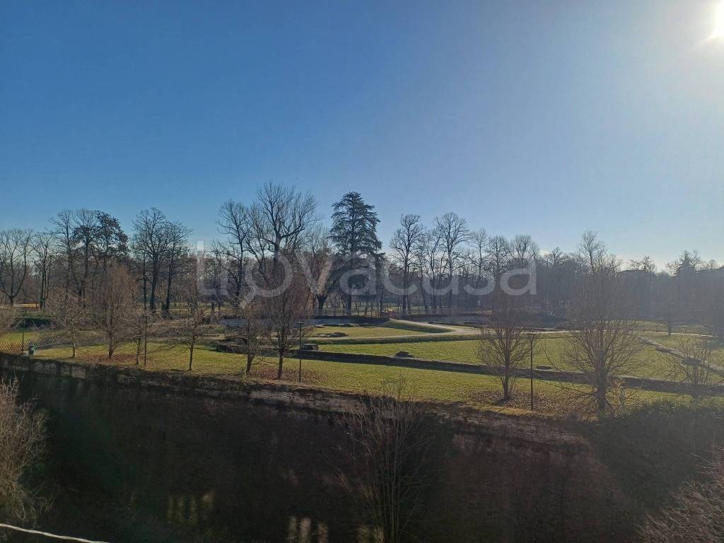 appartamento in affitto a Parma in zona Cittadella