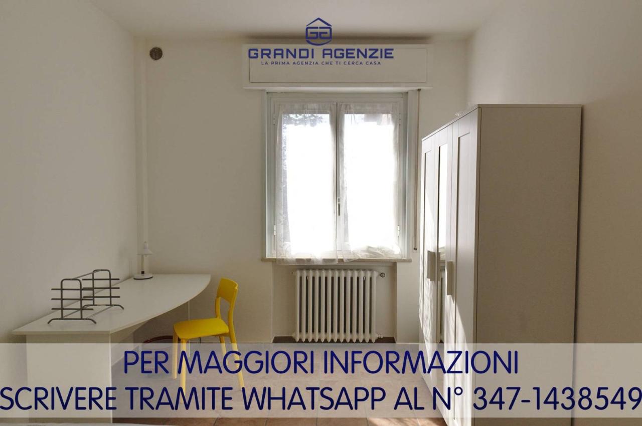negozio in affitto a Parma in zona Montanara