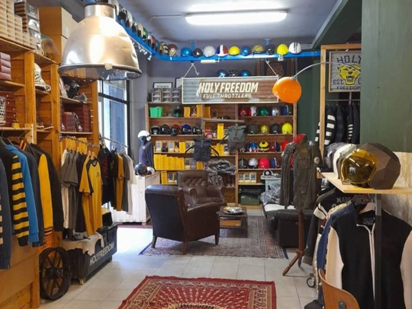 negozio in affitto a Parma in zona Centro Storico