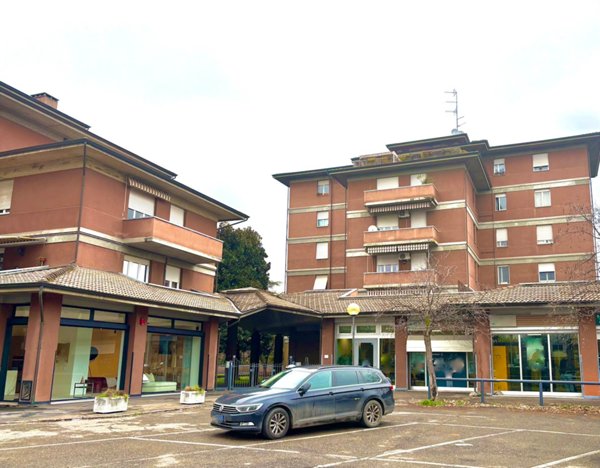 ufficio in affitto a Parma in zona Crocetta
