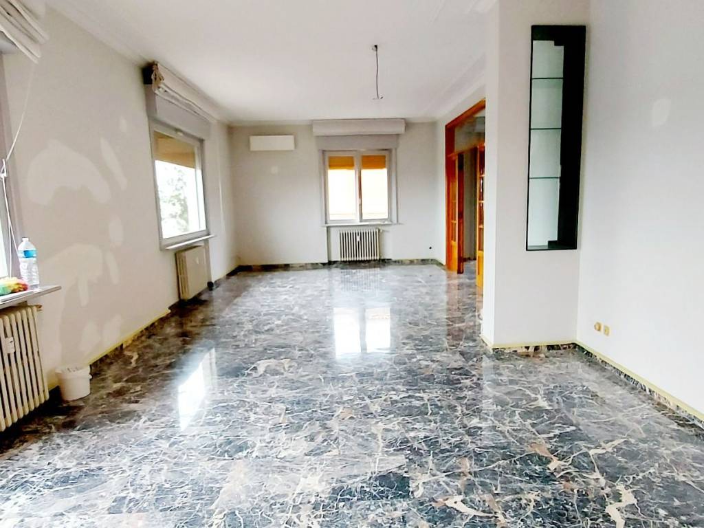 appartamento in affitto a Parma in zona Cittadella